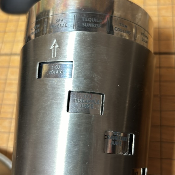 Chefmate Metal Bar Shaker With Drink Recipe Turn Selector Silver Tone 9.75”x4.5” - Picture 4 of 16